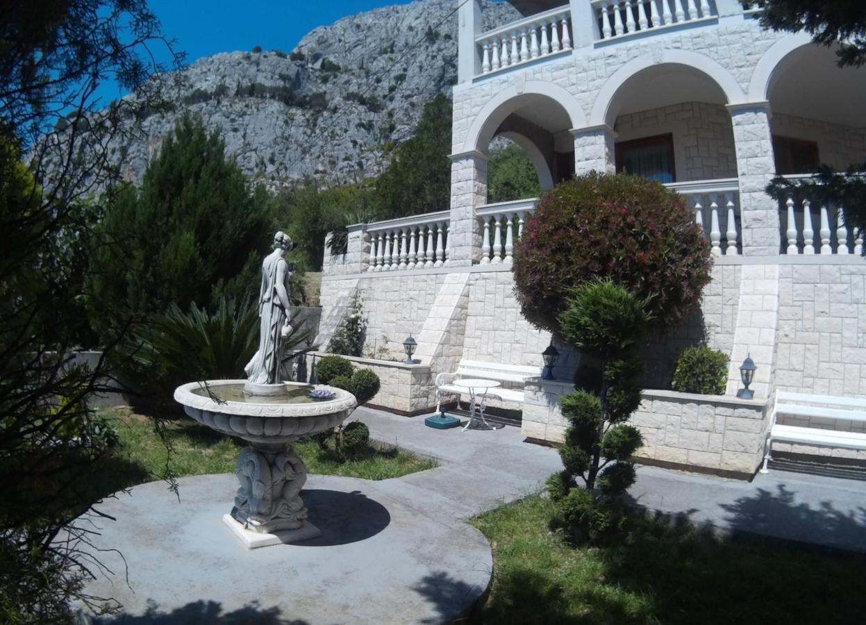 Apartman Horizont Apartment Omiš Exterior foto