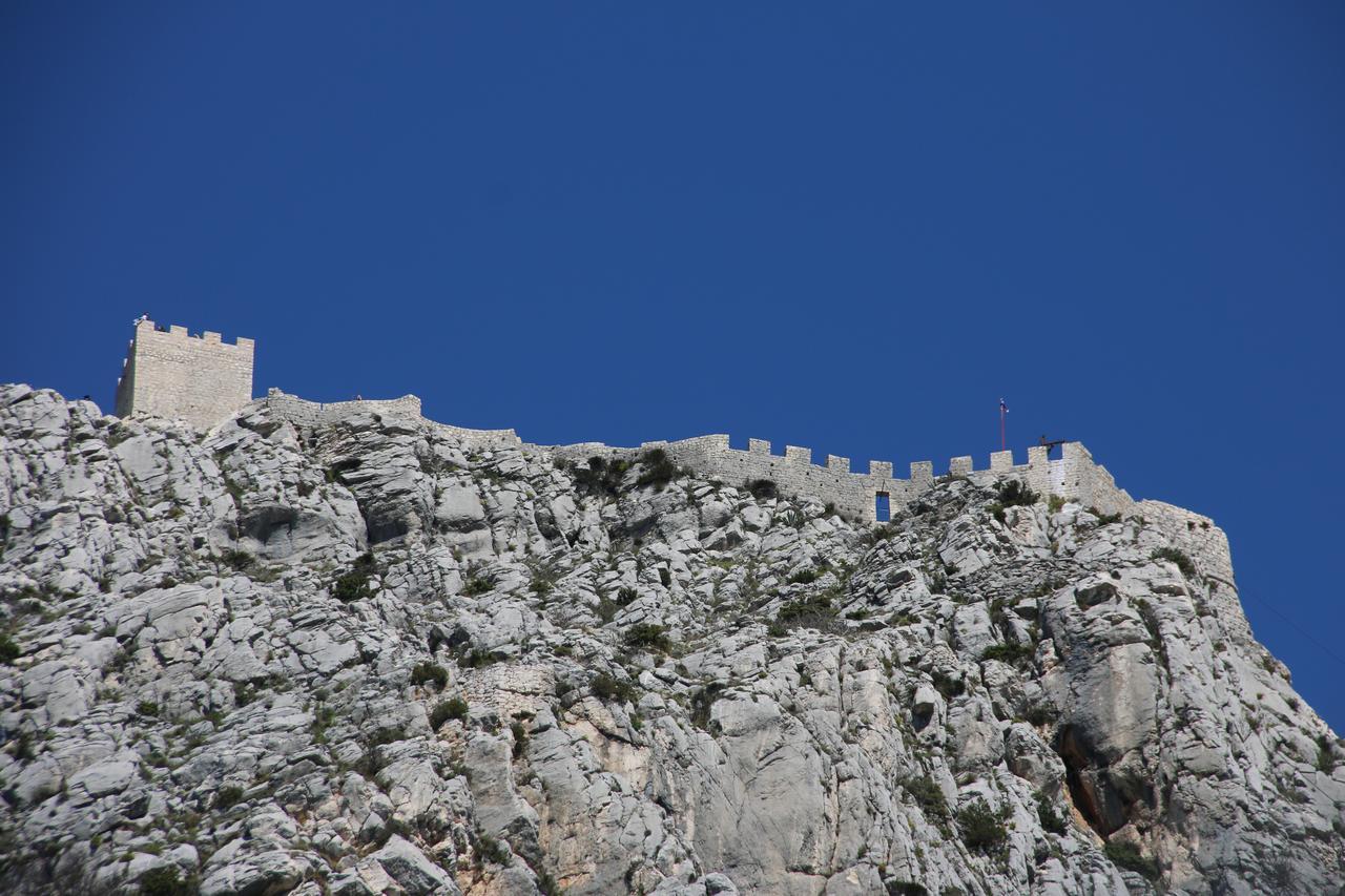 Apartman Horizont Apartment Omiš Exterior foto